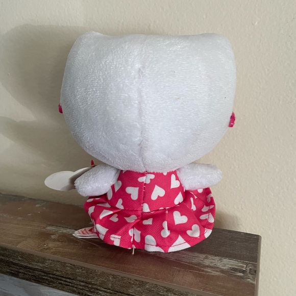 Hello Kitty Pink Heart Glasses plush toy - Picture 4 of 5